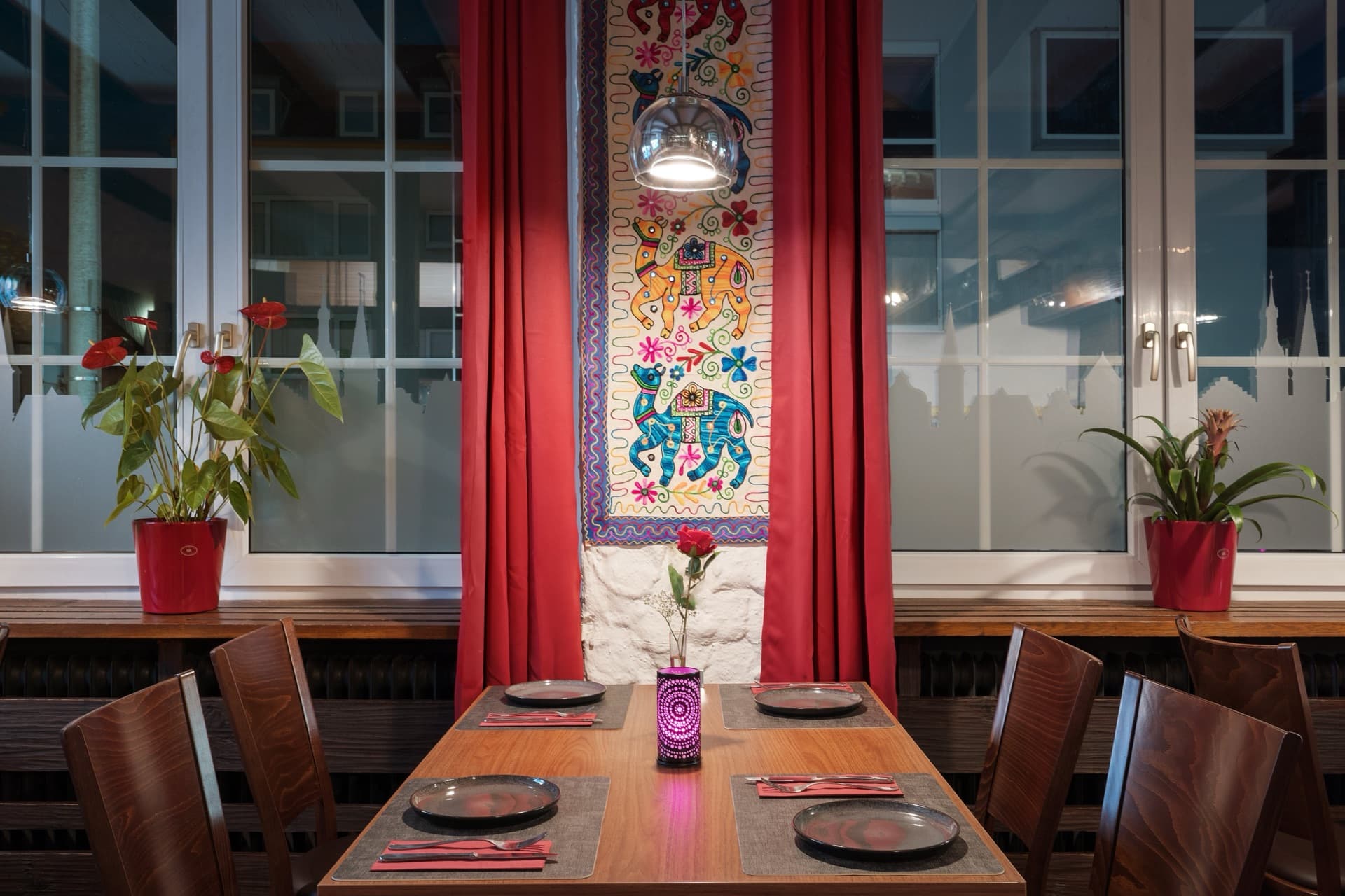 Gemütliche Sitzecke im Restaurant